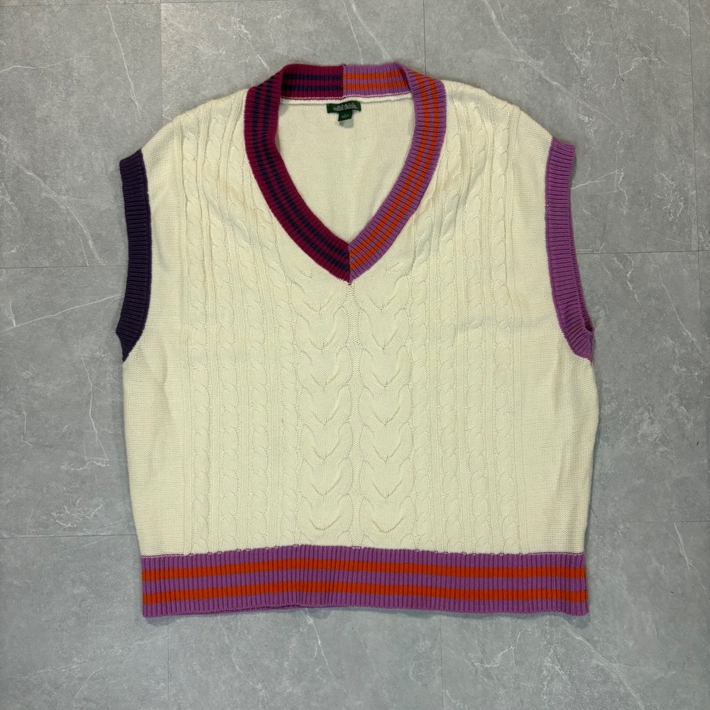 Wild Fable Womens Cream Cable Knit Sweater Vest V-Neck Striped Trim Large